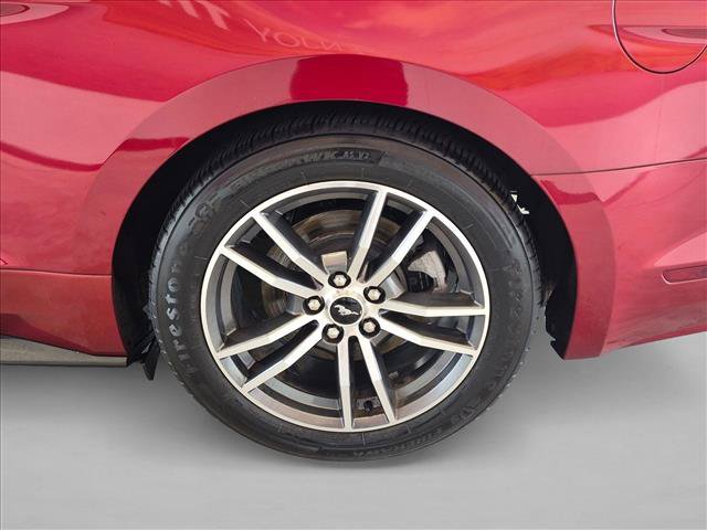 Used 2016 Ford Mustang Coupe RWD image 19