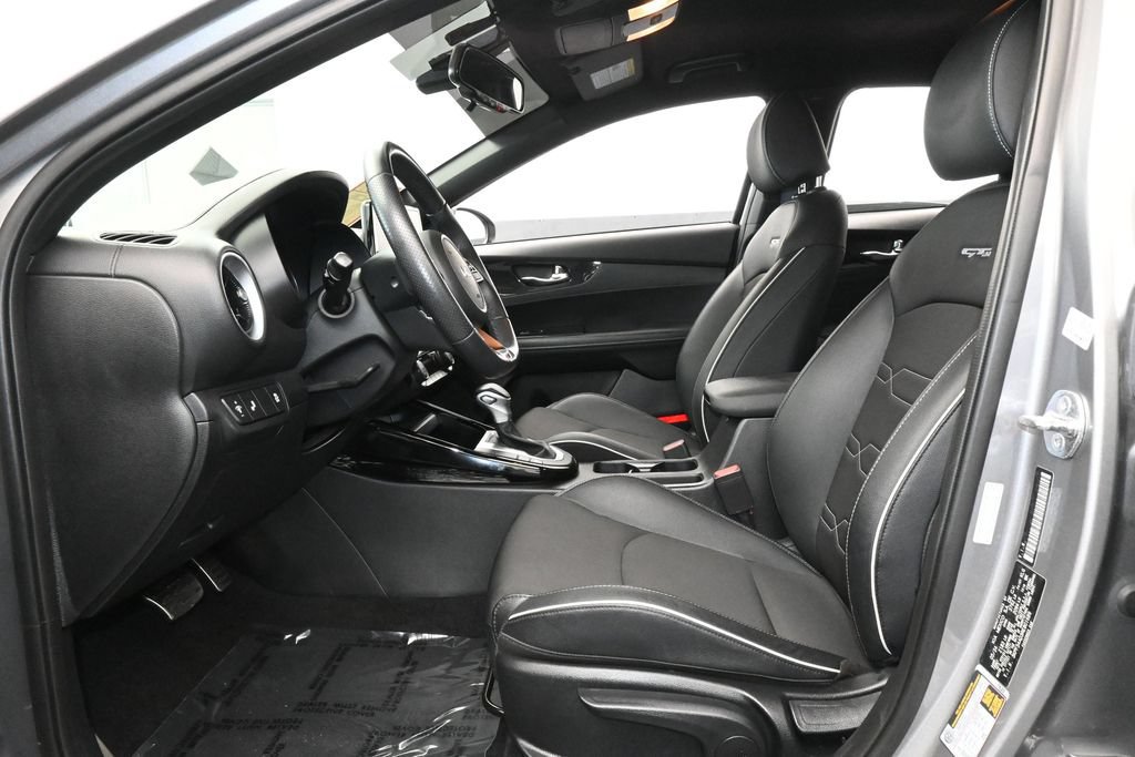 Used 2024 Kia Forte GT-Line FWD image 12
