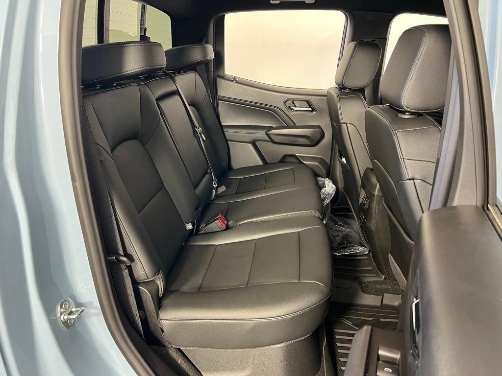 New 2025 Chevrolet Colorado LT w/ LT Convenience Package image 34