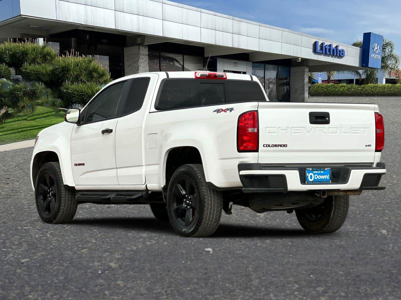 Used 2021 Chevrolet Colorado LT w/ Redline Special Edition AWD/4WD image 7