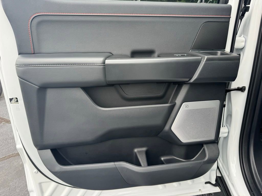 Used 2025 Ford F150 Raptor image 34