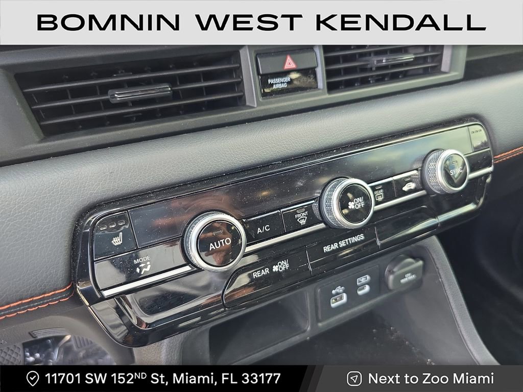 Used 2023 Honda Pilot Sport image 22