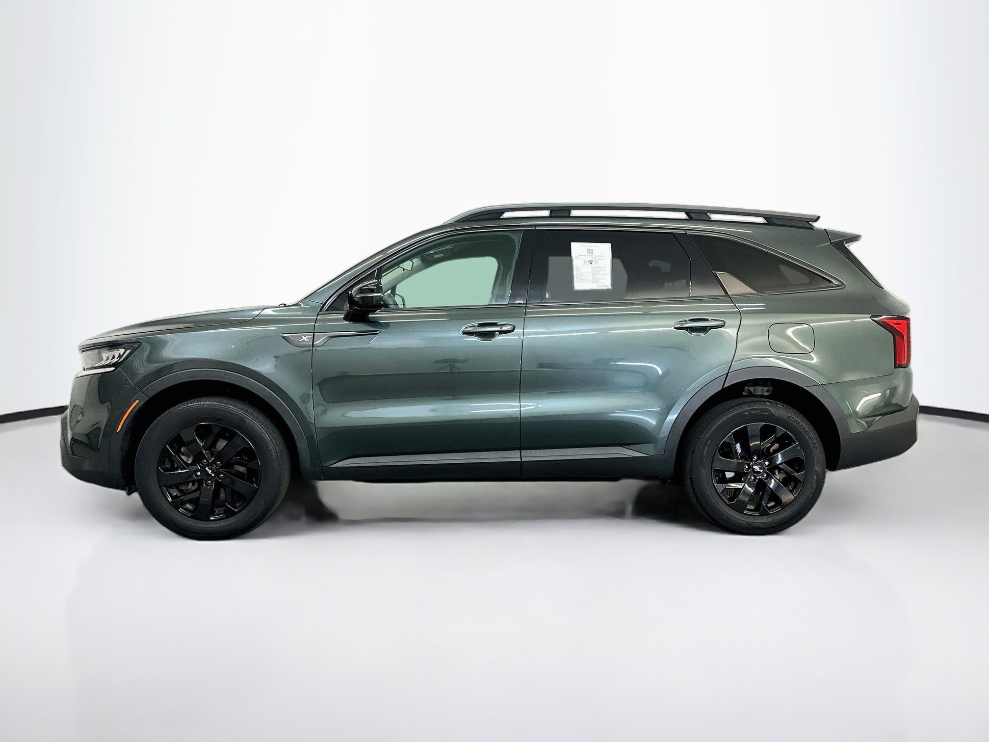 Used 2023 Kia Sorento S AWD/4WD image 4