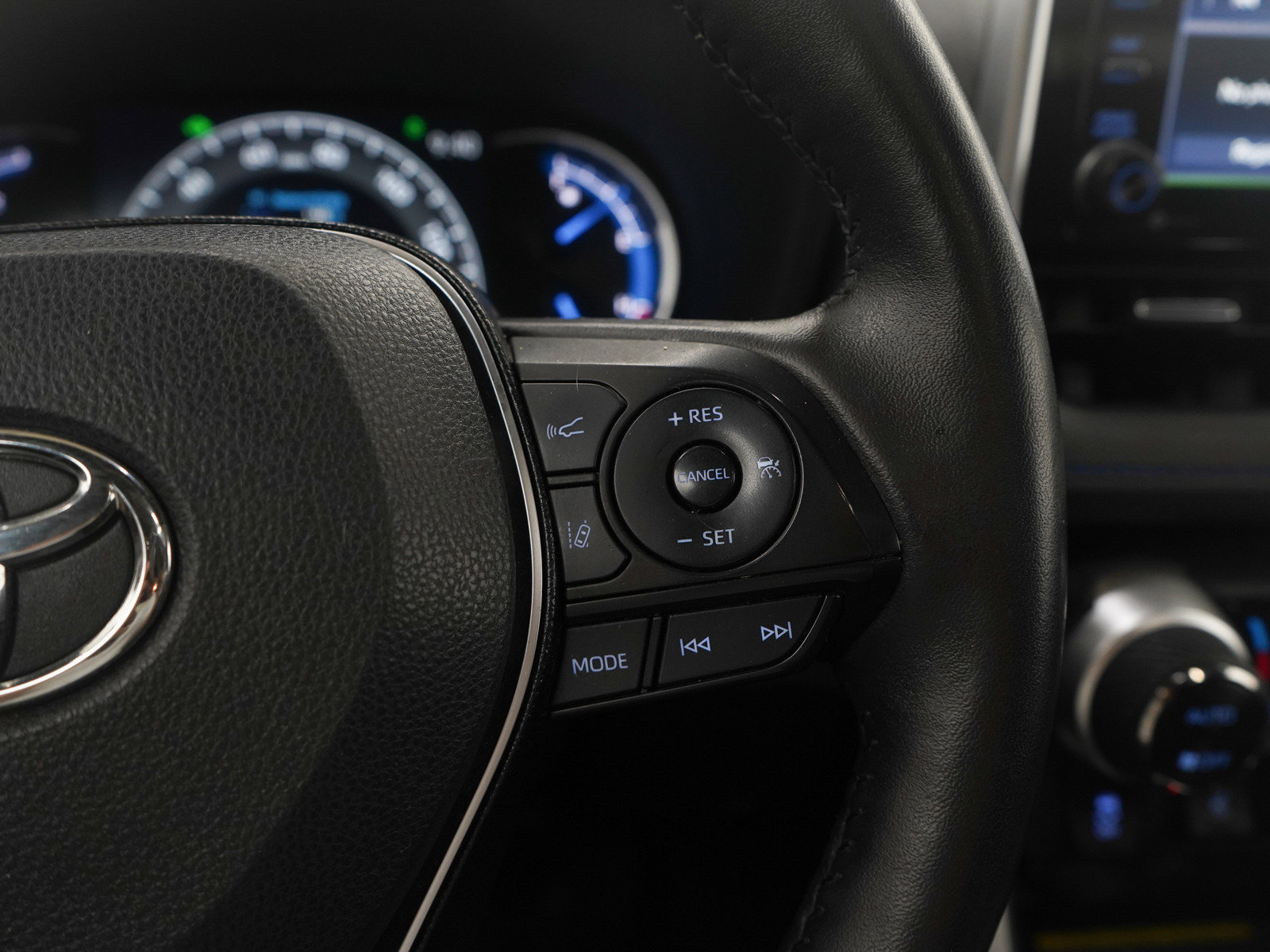 Used 2021 Toyota RAV4 XSE image 27