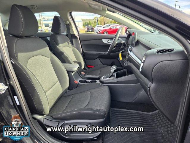 Used 2024 Kia Forte LXS FWD image 18