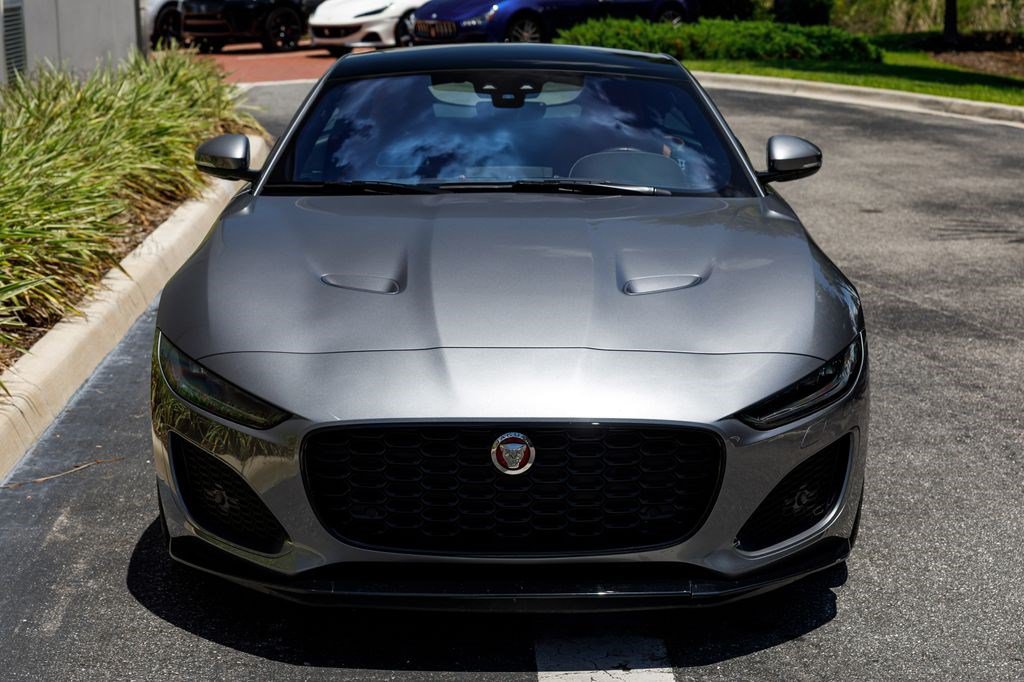Used 2023 Jaguar F-TYPE Coupe RWD image 8
