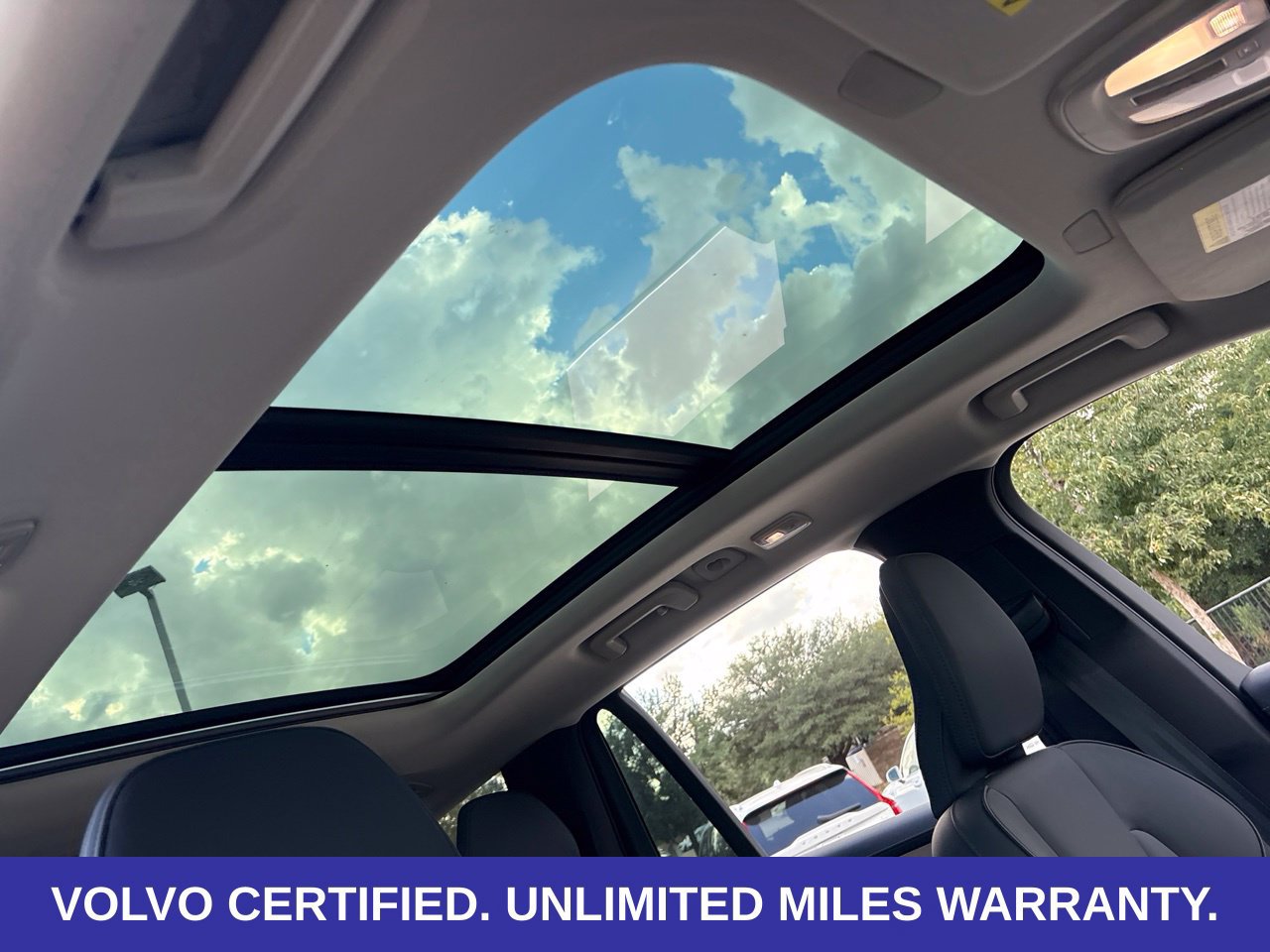 Certified 2026 Volvo XC90 B6 Plus AWD/4WD image 14