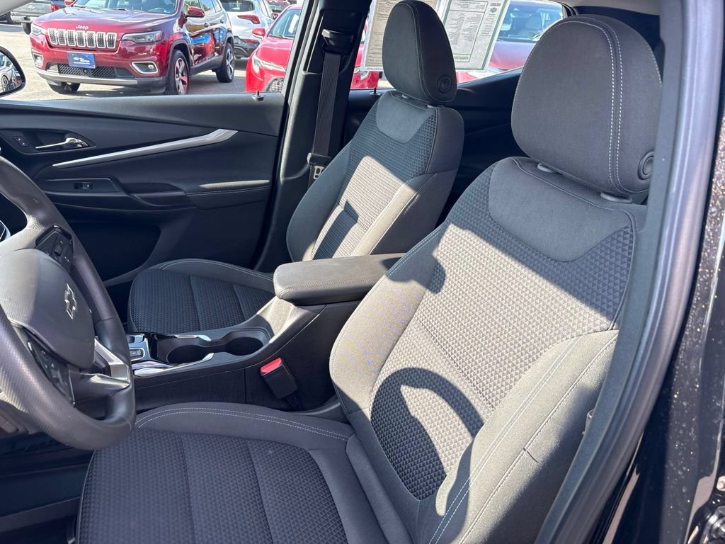 Used 2023 Chevrolet Bolt EUV LT FWD image 14