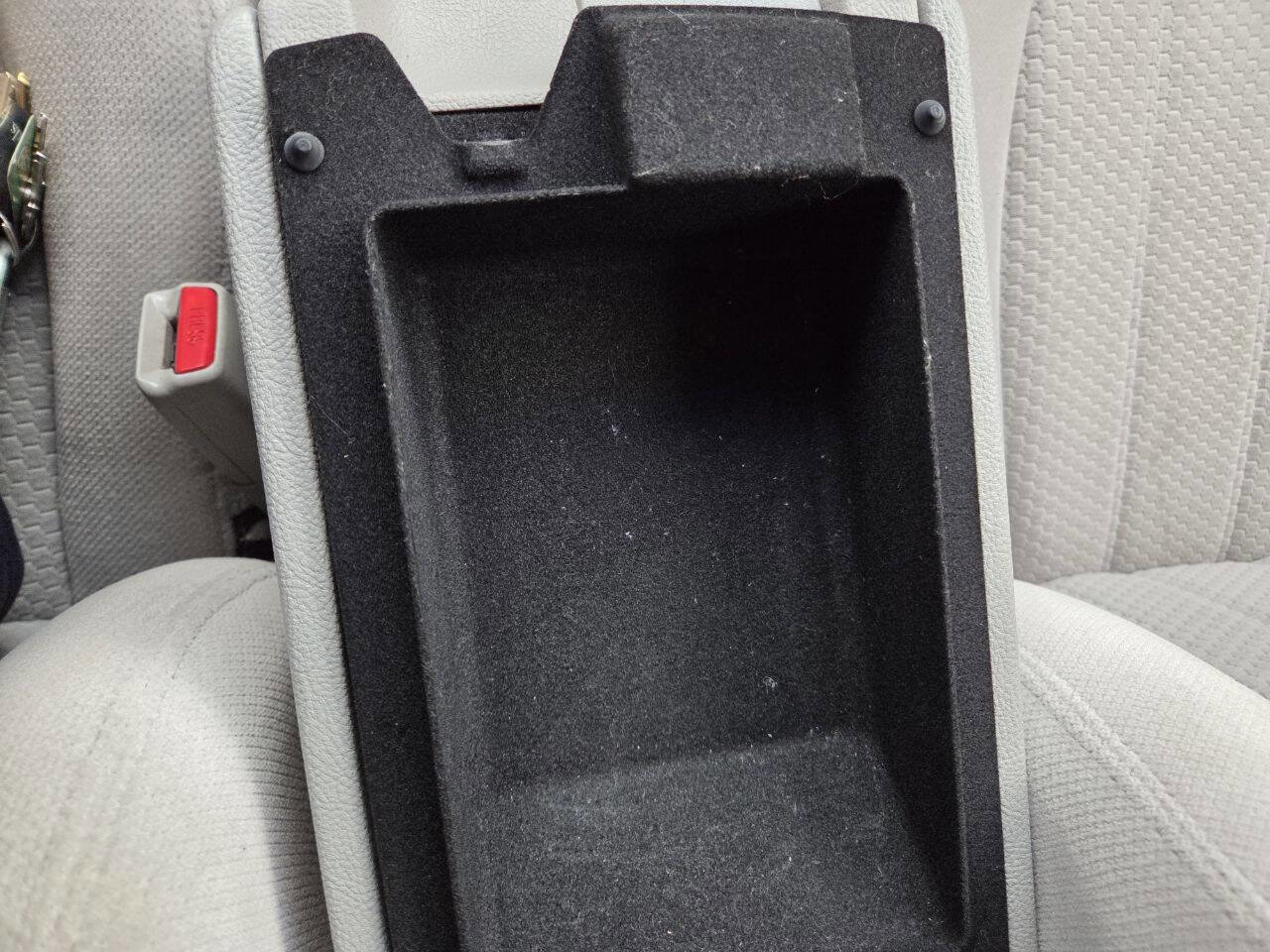 Used 2007 Buick Lucerne CX w/ Driver Confidence Package image 28