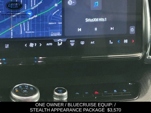 Used 2025 Ford Expedition Max Platinum w/ Stealth Appearance Package image 23