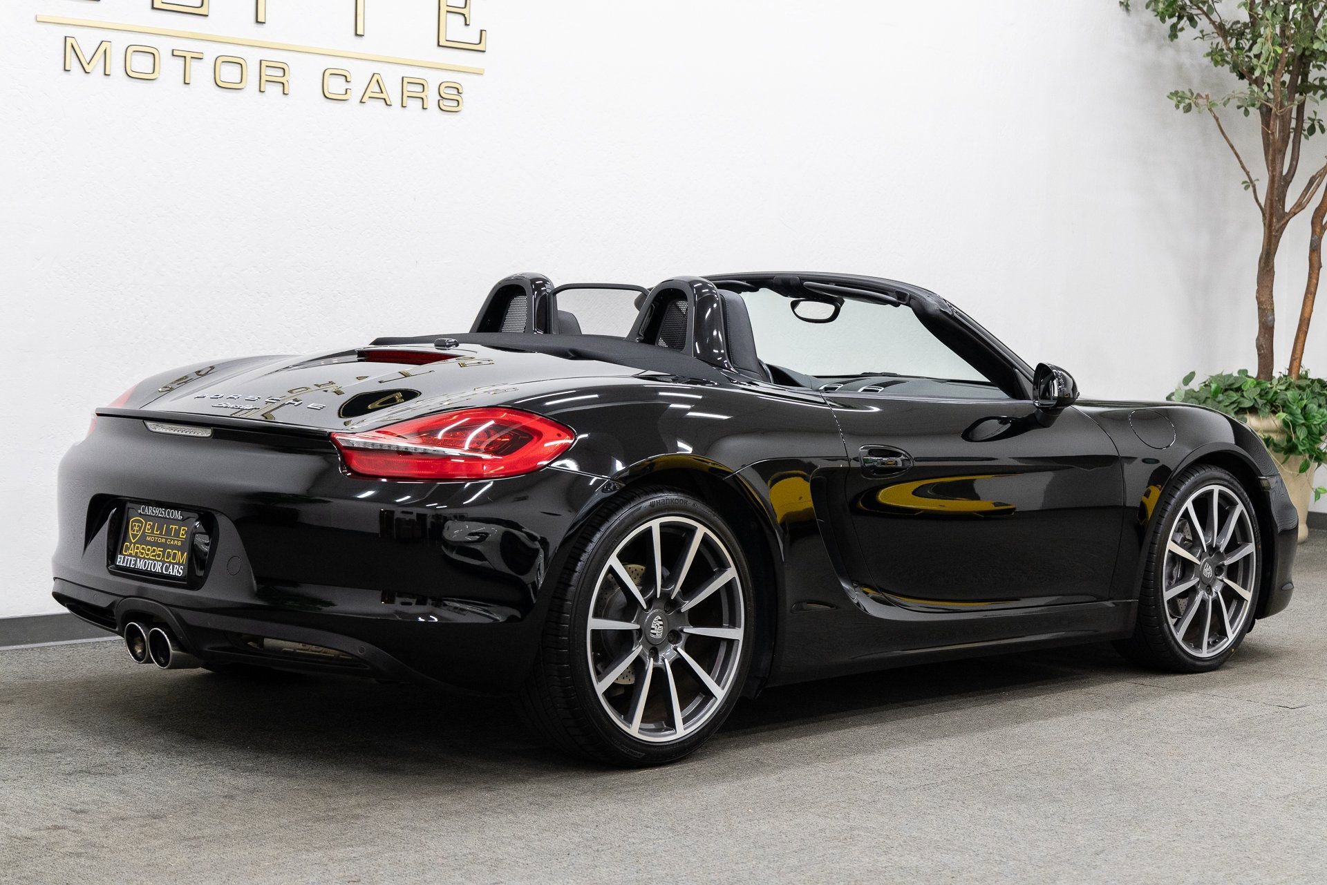 Used 2016 Porsche Boxster Black Edition image 15