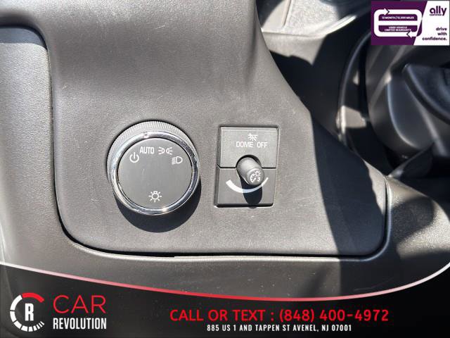 Used 2023 GMC Savana 2500 Extended w/ Driver Convenience Package image 27