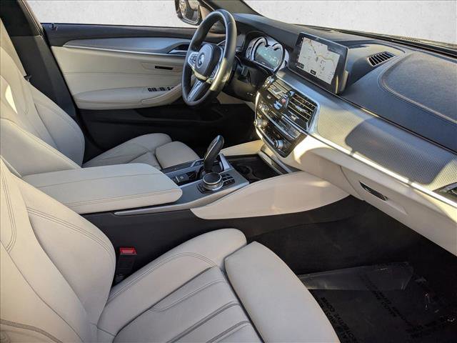 Used 2017 BMW 540i xDrive image 23