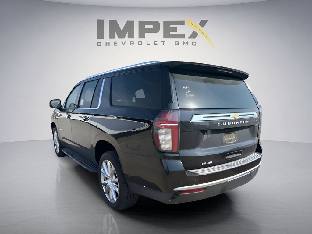Used 2021 Chevrolet Suburban High Country AWD/4WD image 2