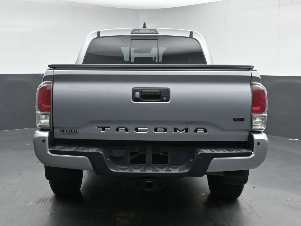 Used 2020 Toyota Tacoma TRD Sport w/ Technology Package image 8