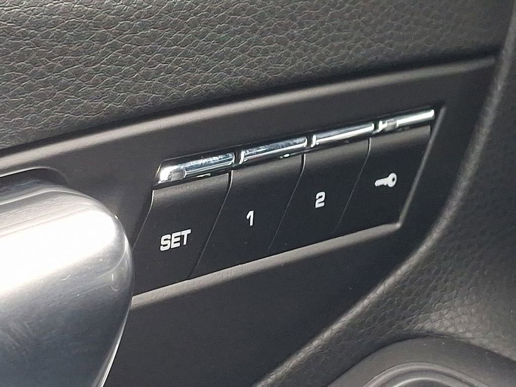 Used 2017 Porsche 911 Carrera S image 27