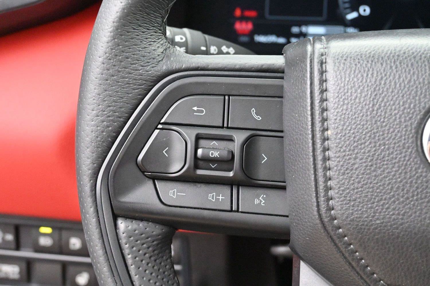 Used 2025 Toyota Tundra TRD Pro AWD/4WD image 17