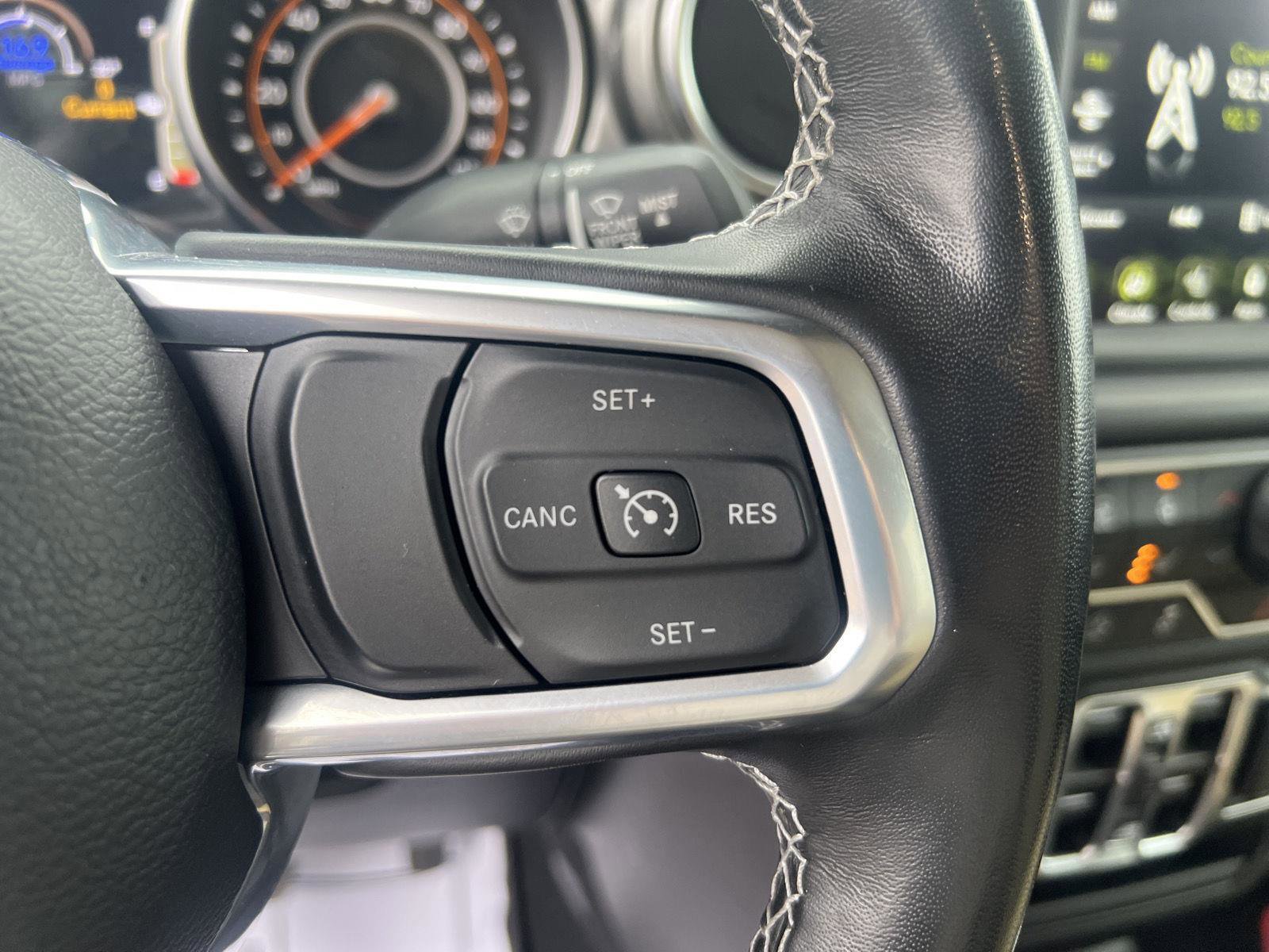 Used 2021 Jeep Gladiator Overland image 20