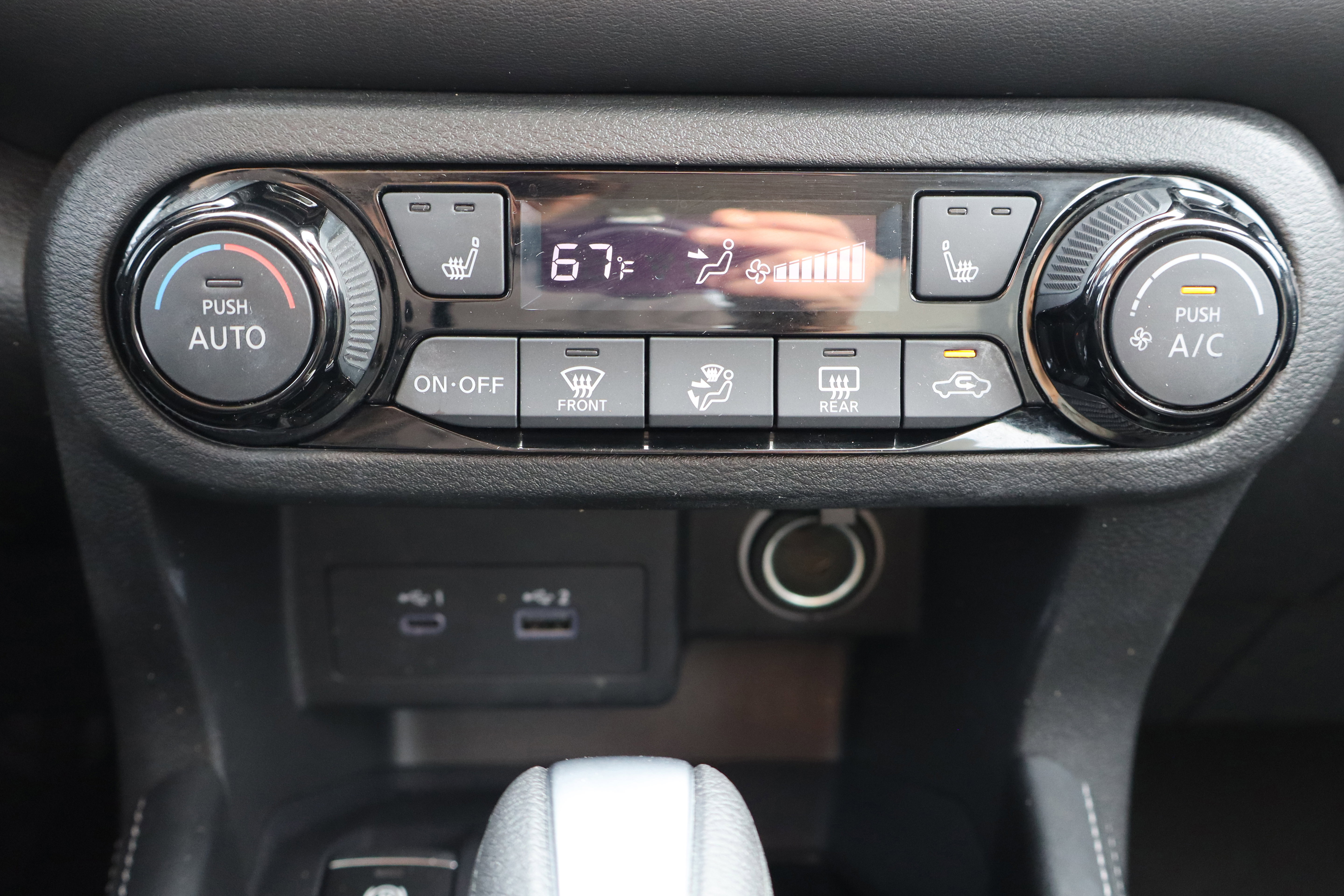 Used 2023 Nissan Kicks SR w/ SR Premium Package image 20