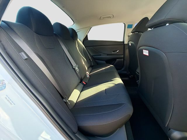 New 2026 Hyundai Elantra SE FWD image 26