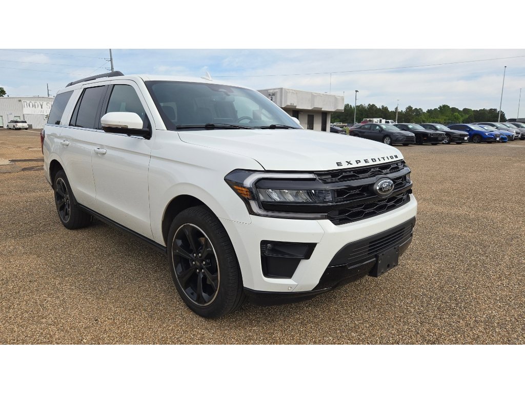 Used 2024 Ford Expedition Limited image 6