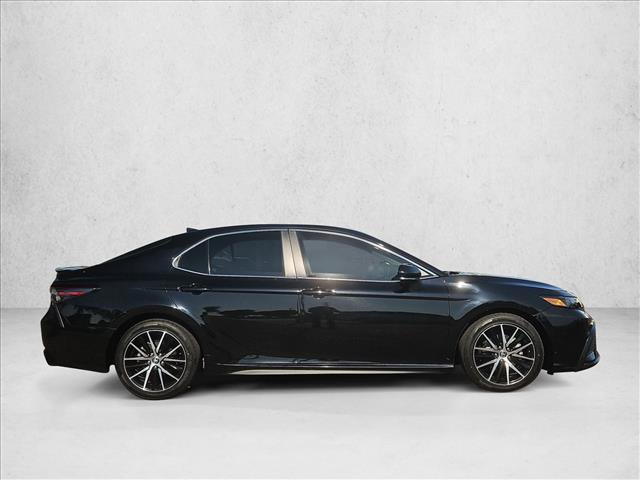 Certified 2023 Toyota Camry SE w/ Blackout Package (TMS) AWD/4WD video 4