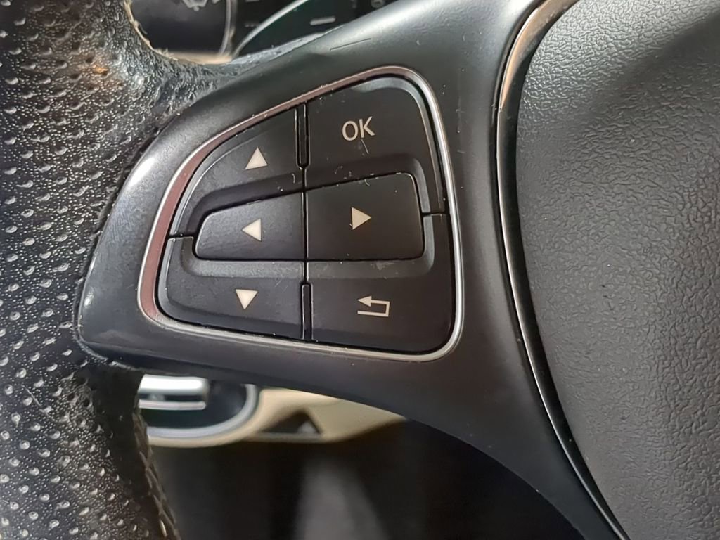 Used 2019 Mercedes-Benz GLA 250 4MATIC image 24