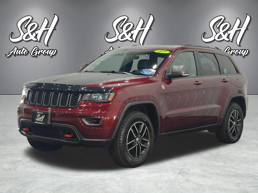 Used 2017 Jeep Grand Cherokee Trailhawk AWD/4WD image 13