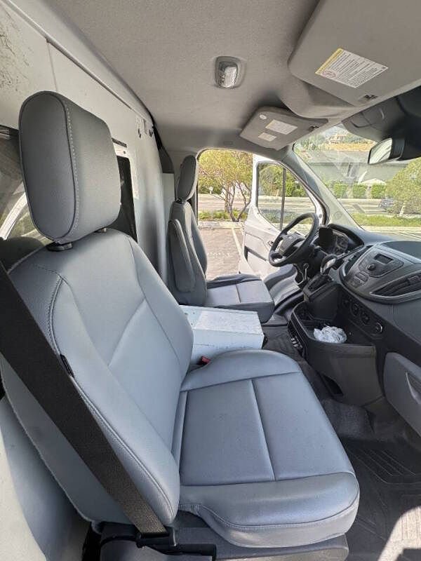 Used 2016 Ford Transit 150 130 Low Roof RWD image 18