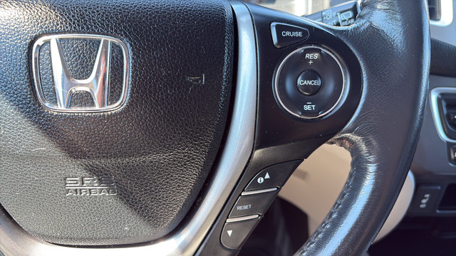 Used 2017 Honda Pilot EX-L image 10