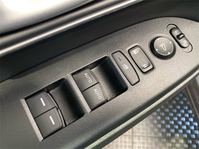 Used 2020 Honda CR-V Touring image 13