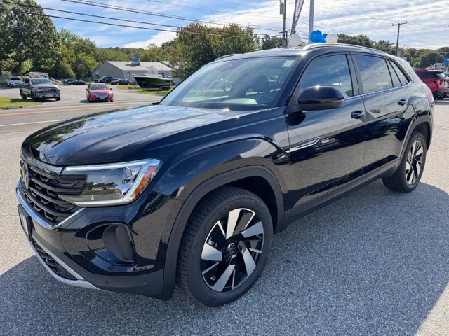 New 2026 Volkswagen Atlas Cross Sport SE