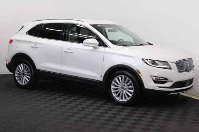 Used 2019 Lincoln MKC Premiere FWD image 3