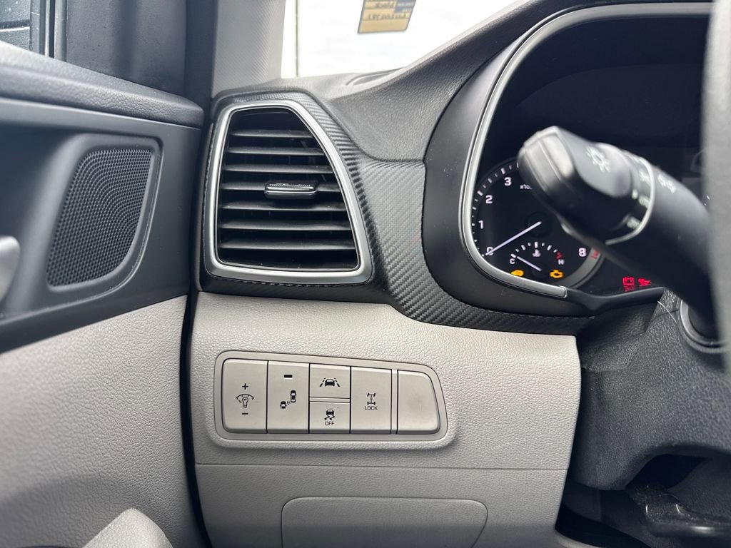 Certified 2020 Hyundai Tucson SEL w/ Cargo Package image 32