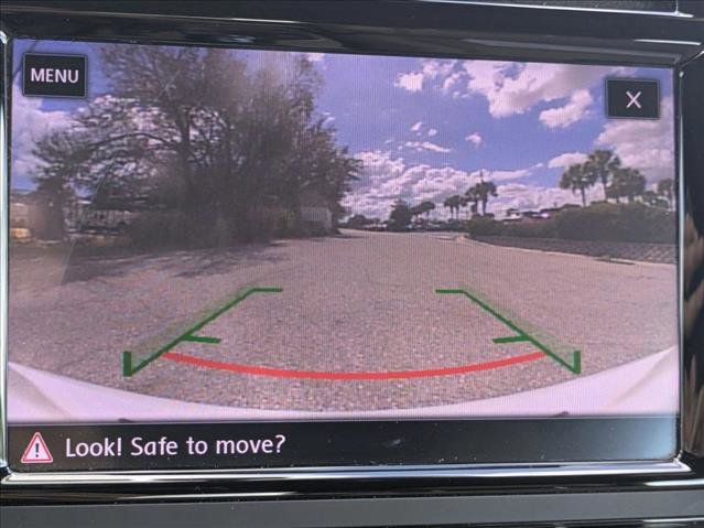 Used 2017 Volkswagen Beetle 1.8T SEL FWD image 11