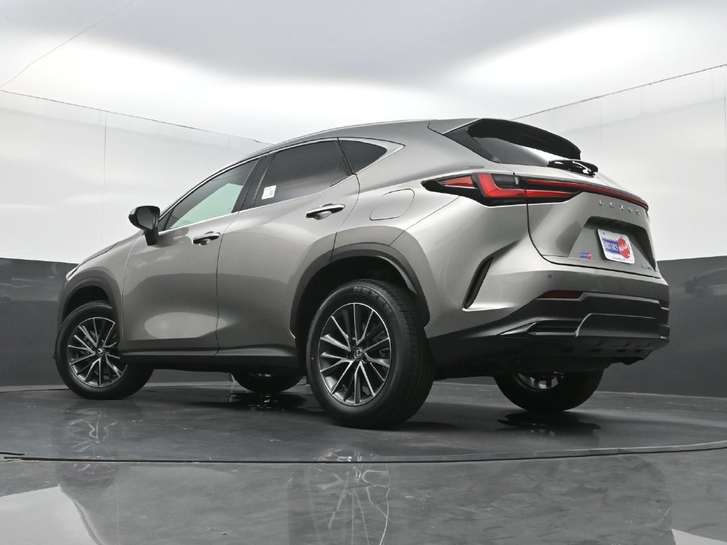 Used 2025 Lexus NX 250 FWD w/ Cold Area Package image 28