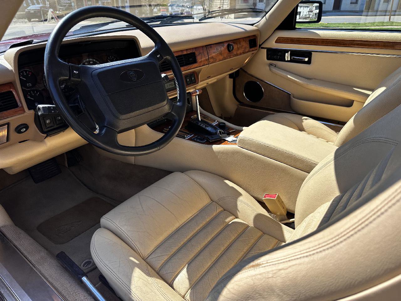 Used 1992 Jaguar XJS V12 Coupe RWD image 15