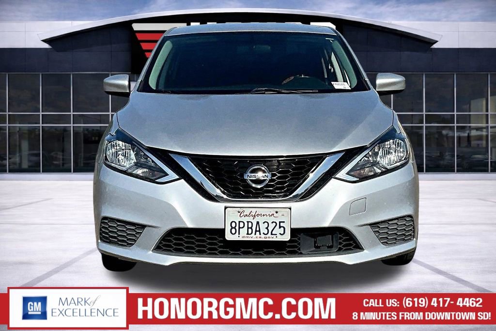 Used 2019 Nissan Sentra SV FWD image 2