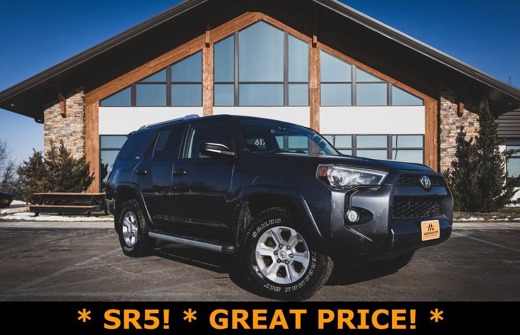 Used 2017 Toyota 4Runner SR5 w/ Four Season Floor Mat Package image 1