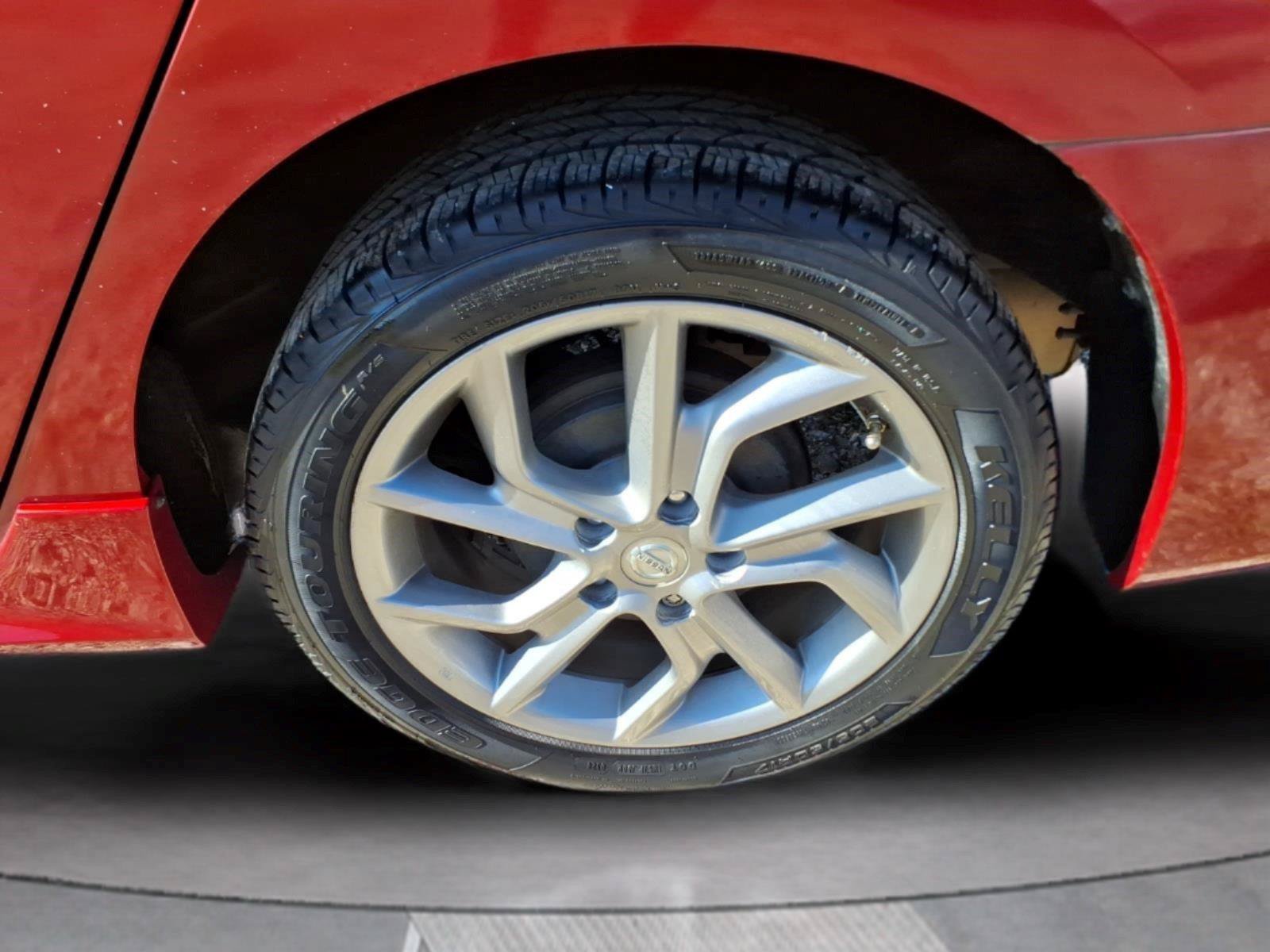 Used 2014 Nissan Sentra SR FWD image 10
