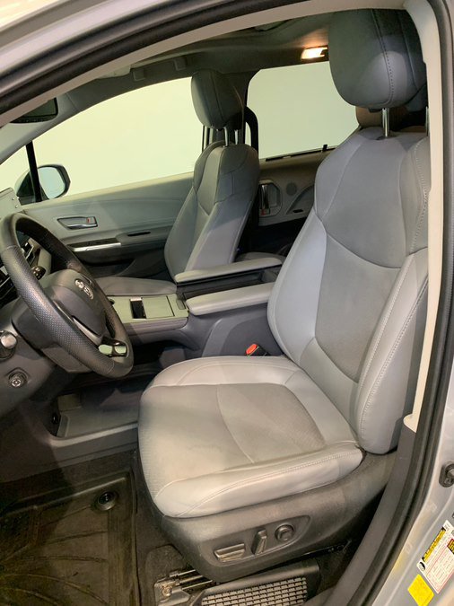 Used 2023 Toyota Sienna Limited w/ Protection Package (TMS) AWD/4WD image 18
