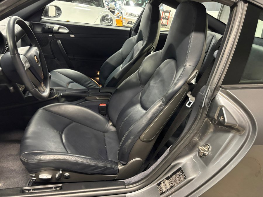 Used 2005 Porsche 911 Carrera image 27