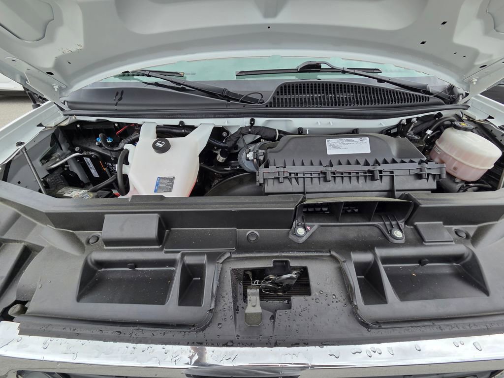 Used 2024 GMC Savana 2500 w/ Driver Convenience Package image 30