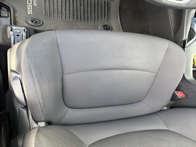 Certified 2023 Toyota Corolla Cross LE FWD image 9