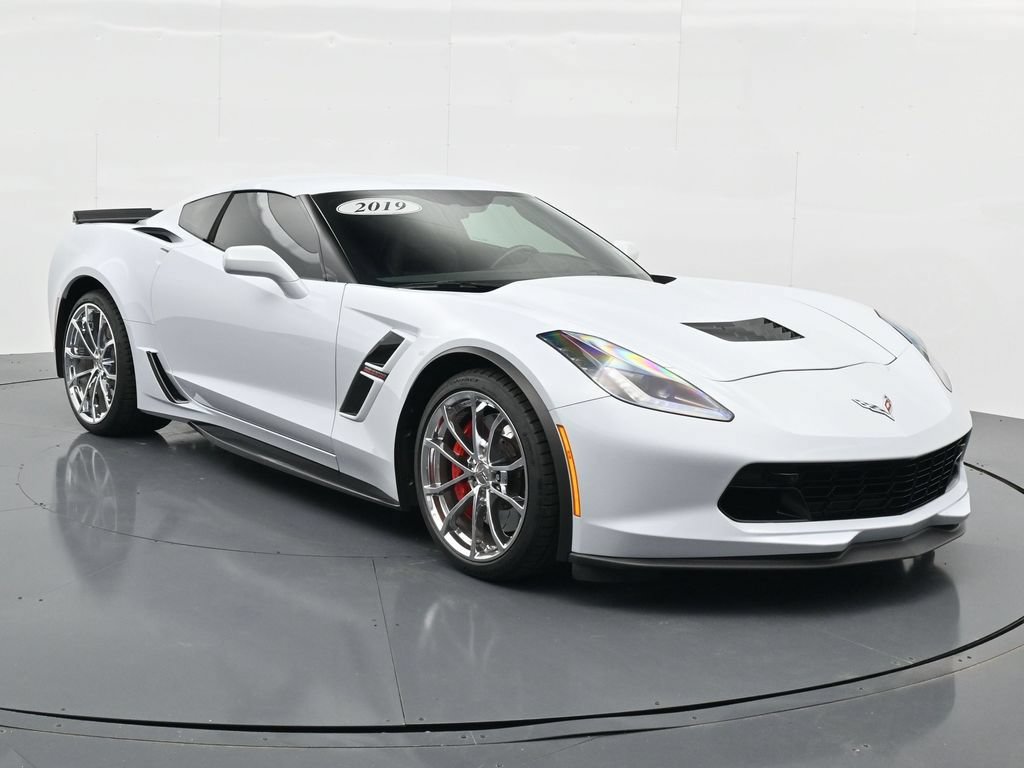 Used 2019 Chevrolet Corvette Grand Sport RWD image 9