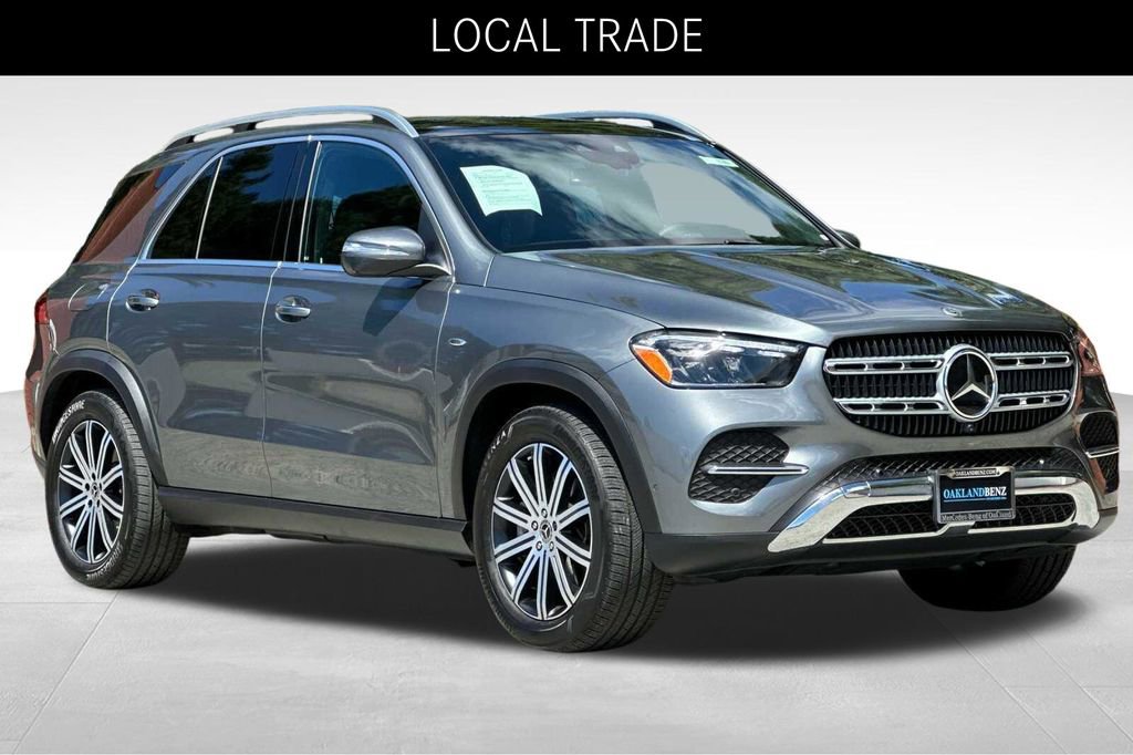 Certified 2025 Mercedes-Benz GLE 450e 4MATIC image 2