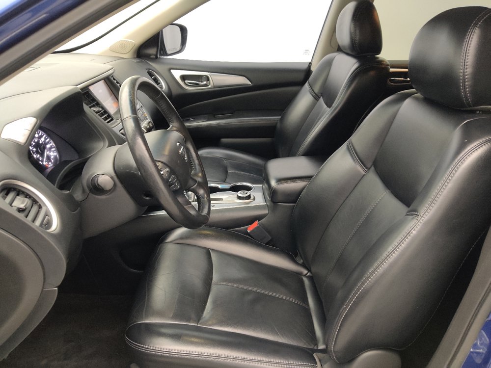Used 2019 Nissan Pathfinder SL w/ SL Premium Package AWD/4WD image 17