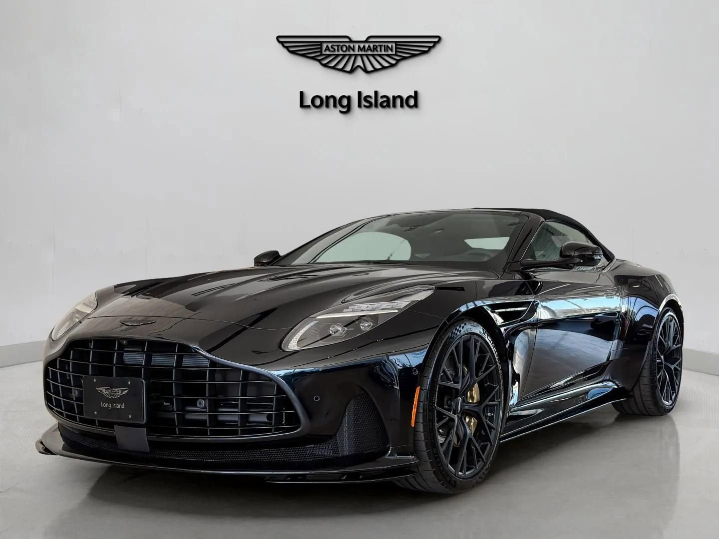 New 2026 Aston Martin DB12 Convertible RWD image 2