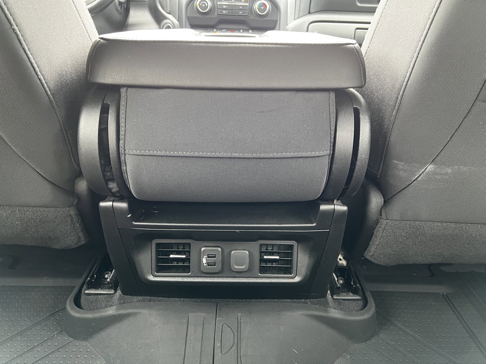 Used 2022 Chevrolet Equinox LS w/ LS Convenience Package image 8