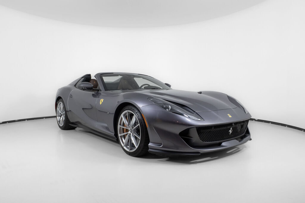 Used 2021 Ferrari 812 GTS RWD image 11